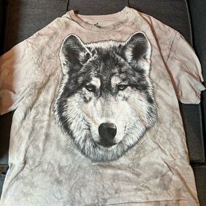 Rare Liquid Blue wolf graphic tee.